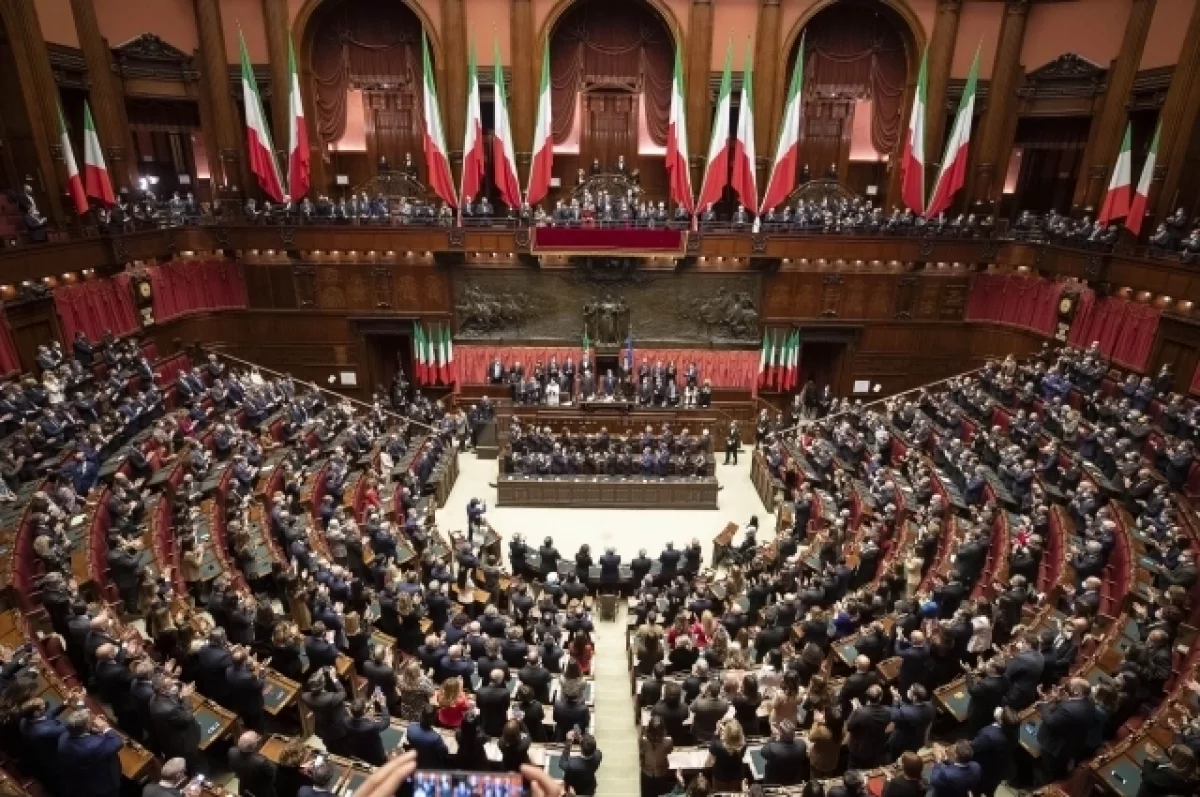 В парламент Италии внесли резолюцию, касающуюся поставок оружия Украине