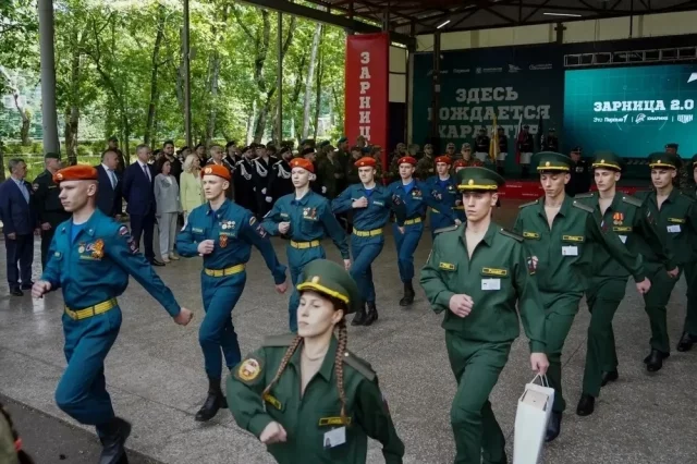 В этом году в крае прошёл региональный этап Всероссийской военно-патриотической игры «Зарница 2.0», которая собрала 22 команды.