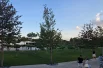В парке сделали новые прогулочные зоны и дорожки.