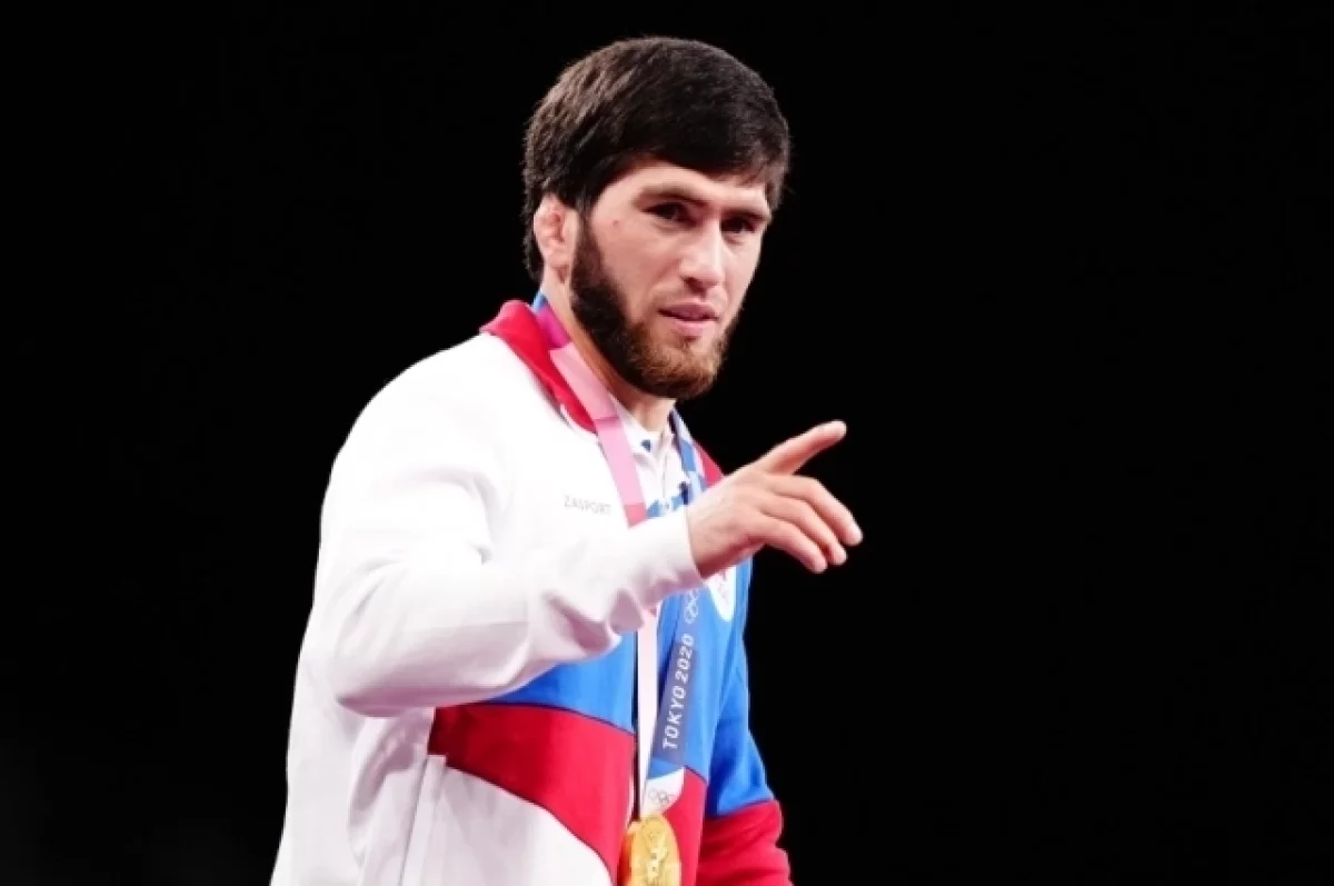 Дагестанец Заур Угуев стал первым 9-кратным чемпионом РФ по вольной борьбе