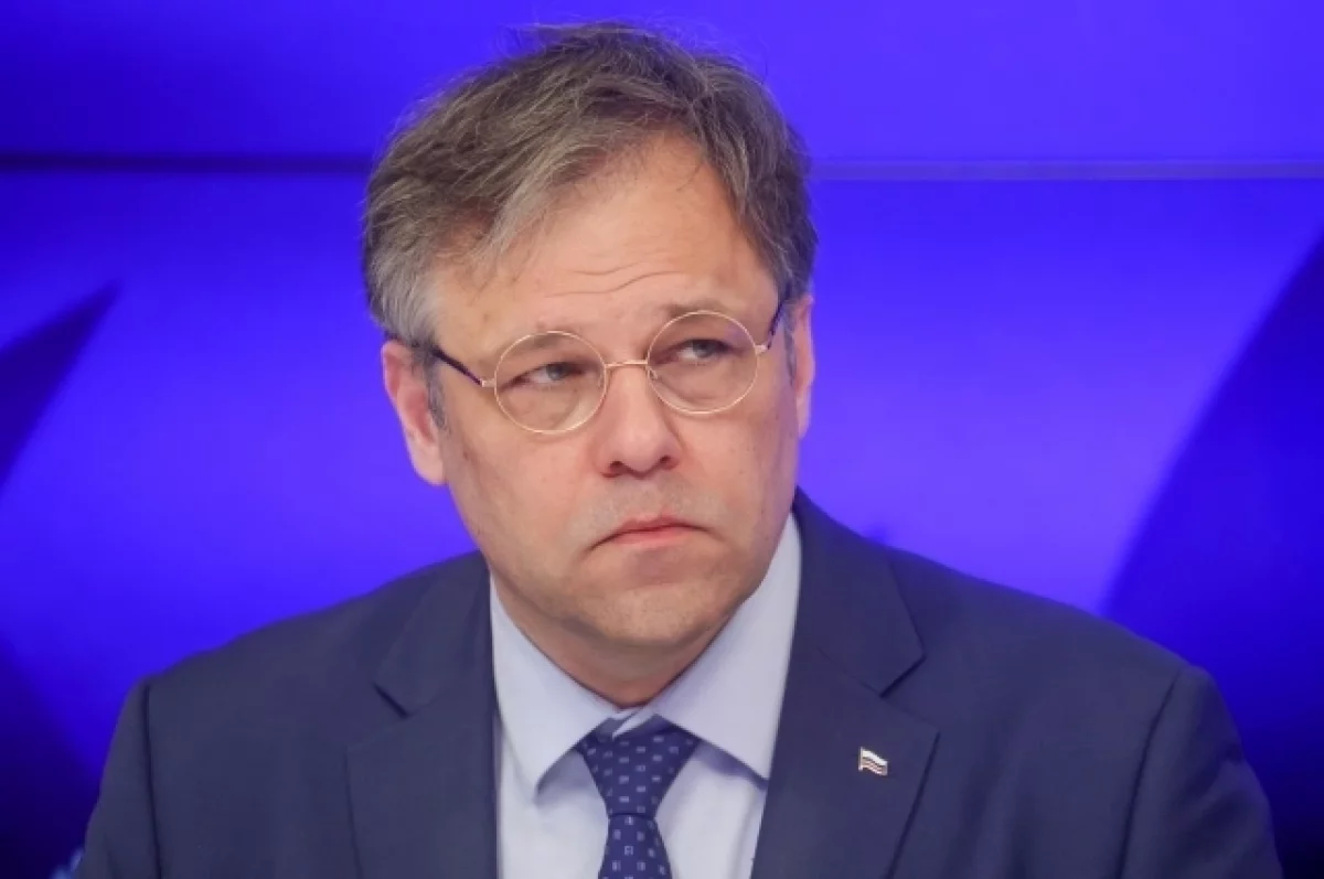 Мирошник заявил, что Зеленский платит людьми за кредит Евросоюза