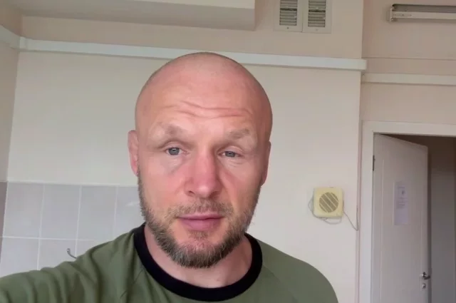 Александр Шлеменко в палате жены во время родов