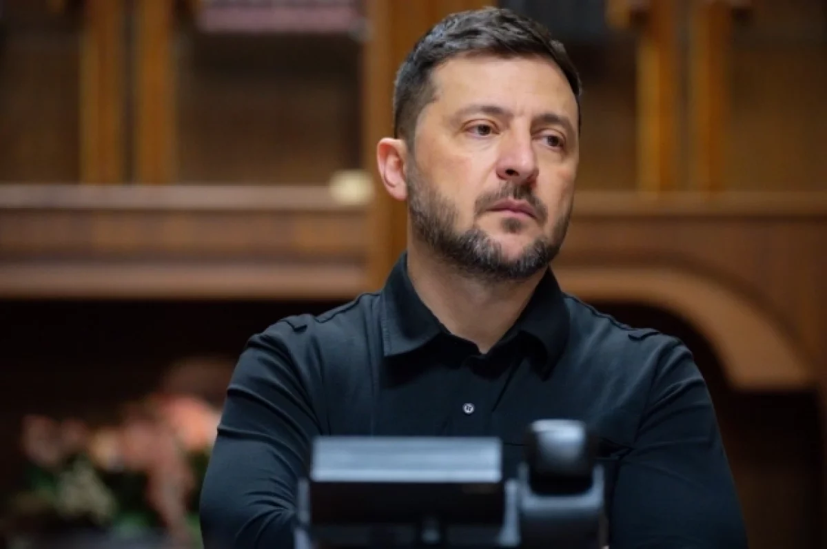 Такер Карлсон: Зеленский борется с Иисусом и ведет Украину к нищете
