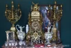 В больших объемах винтажные вещицы покупают туристы из Китая.