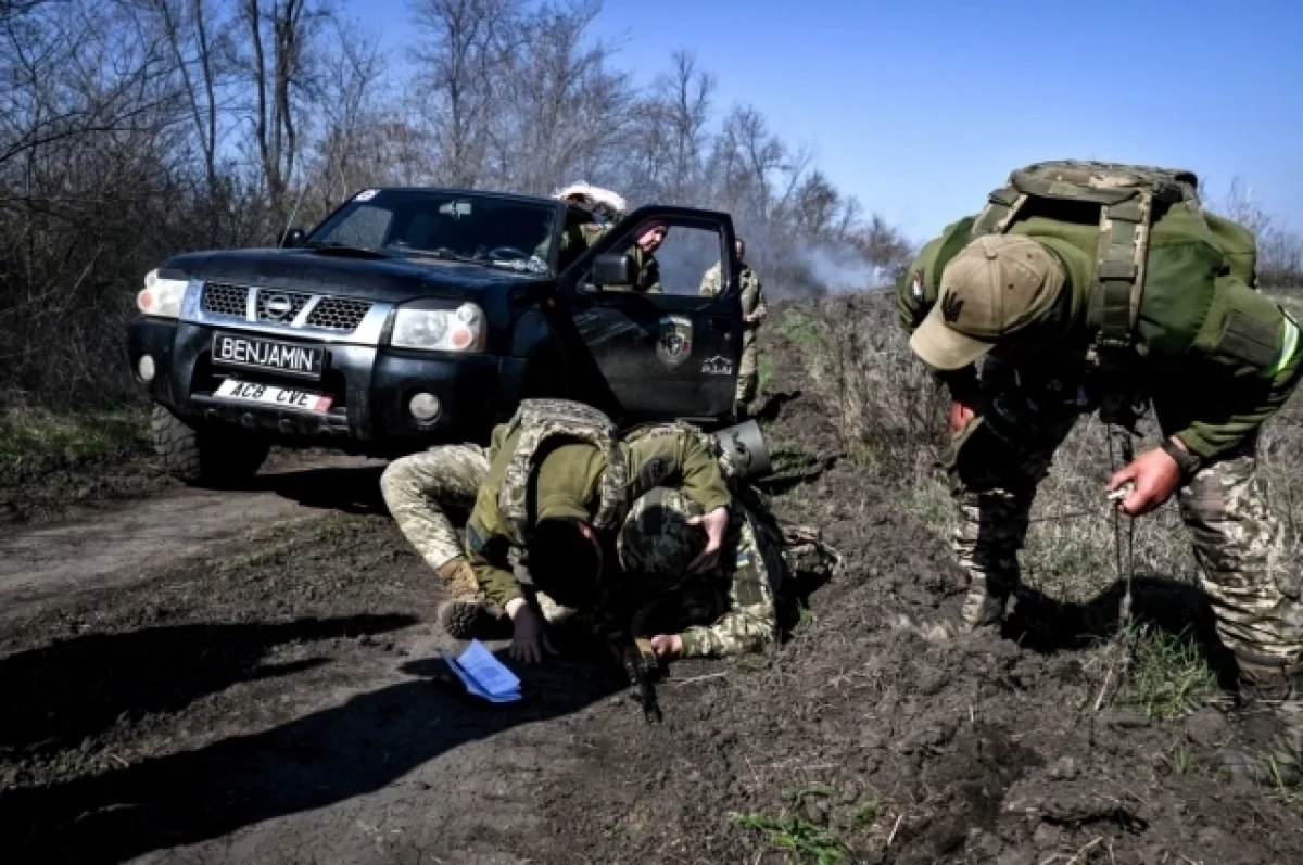В рядах ВСУ паника: под Харьковом боевиков разрывает на части