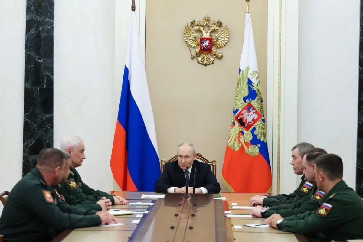 Подготовка к рывку. Путин дал «Востоку» и «Центру» новых командиров