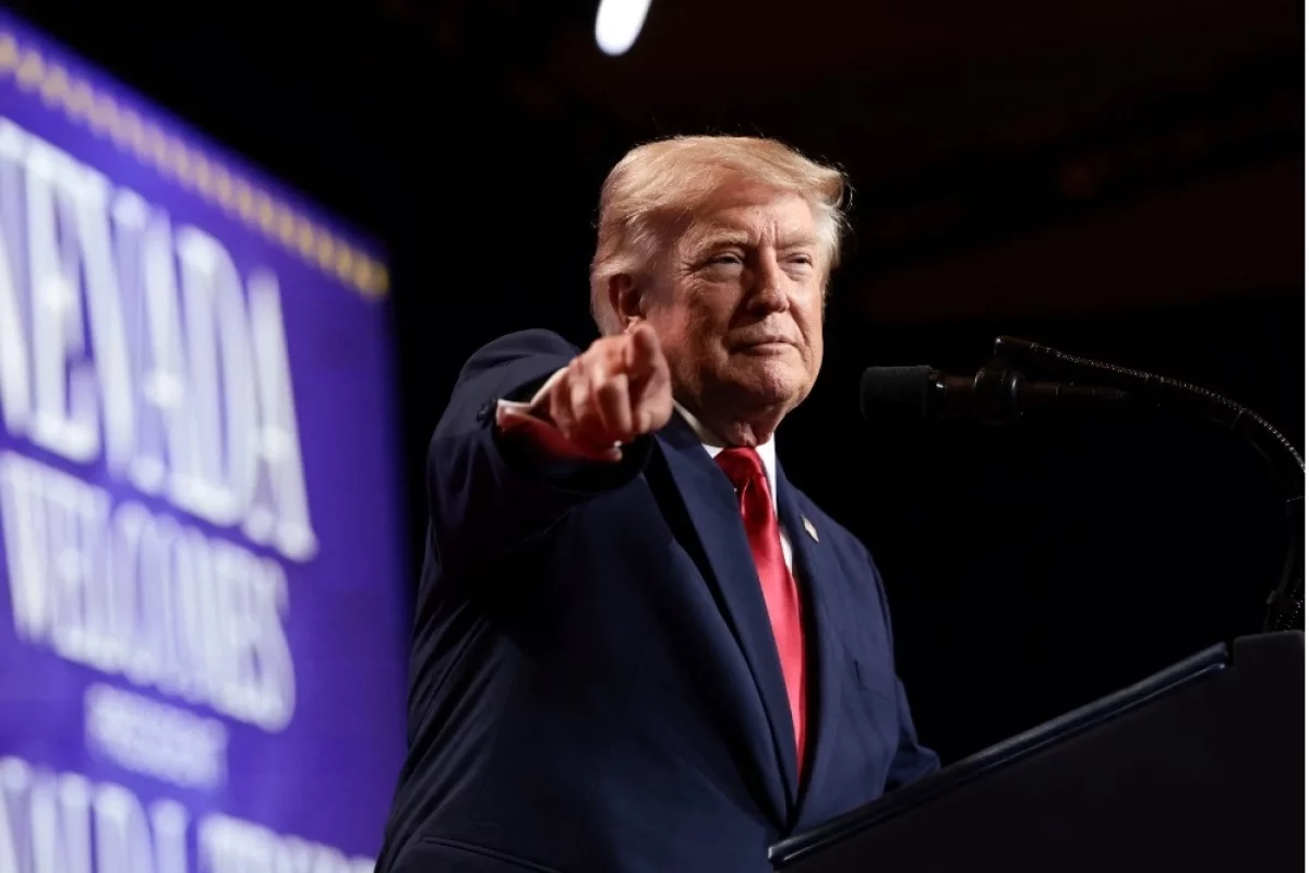 «Ждет тюрьма». Трамп начал «охоту» на СМИ из-за провалов армии США