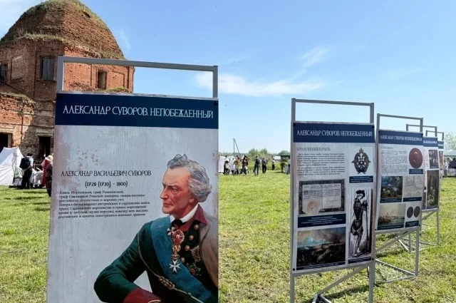 Помещика Александра Суворова крестьяне уважали и любили.