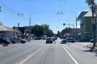 В Оренбурге сотрудники Госавтоинспекции устанавливают обстоятельства ДТП на улице Цвиллинга в Оренбурге.