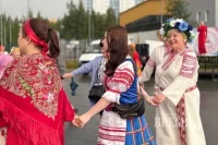 В Нижневартовске 15 августа в 15:00 на берегу озера Комсомольское пройдет фестиваль «Хороводы России». 