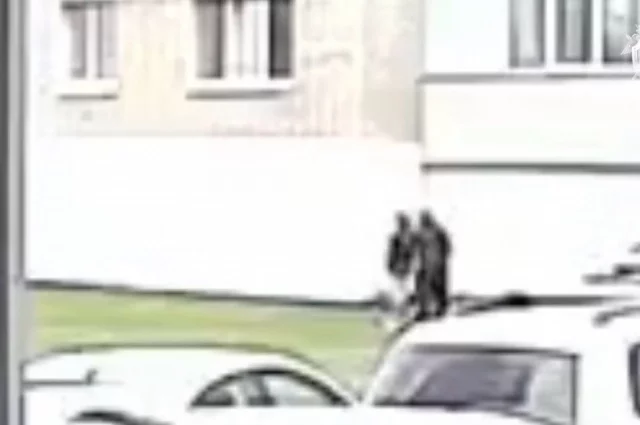 Момент похищения подростков