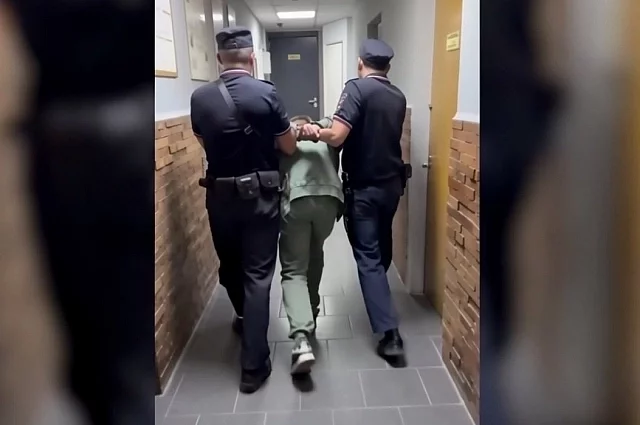 Подозреваемого задержали по горячим следам.
