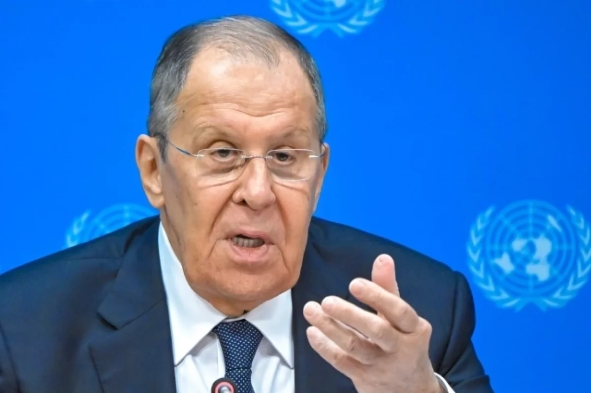 Лавров сообщил о невозможности остановки конфликта на Украине по ЛБС