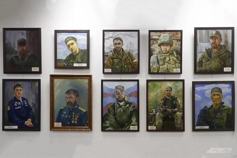 В проекте принимают участие почти 20 известных российских художников, среди которых Андрей Дубов, Виктор Лукьянов, Зинаида Ведешина, Федор Макаров и другие. Авторы называют себя волонтерами от искусства и вкладывают душу в каждый образ.