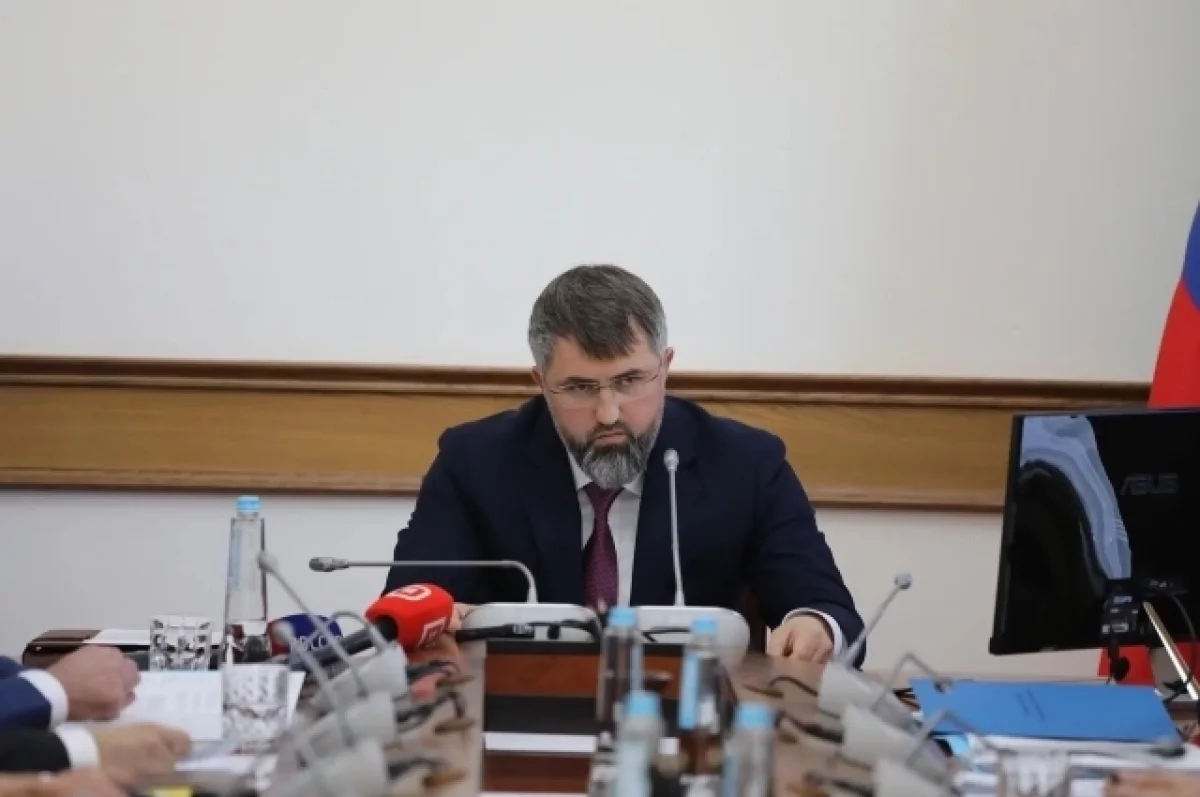 Рамазанов призвал чиновников прекратить отписки и решать проблемы людей