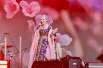 Завершало концертную программу выступление певицы Пелагеи.