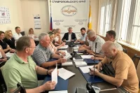 Члены избирательной комиссии утвердили графики распределения эфирного времени.