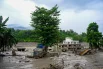  Потоки воды смыли минимум 22 бетонных моста и 5 металлических мостов.