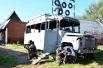 По сигналу инструктора бойцам также за определённое время требовалось выбить дверь и оказавшись внутри условного помещения, поразить мишени выстрелами. 