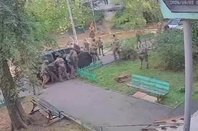 Перестрелка СБУ и ГУР в Киеве. 