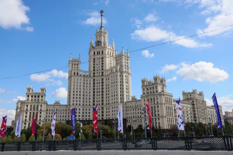 Кстати, архитектурно-художественная подсветка зданий 5 и 6 сентября будет работать в праздничном режиме.