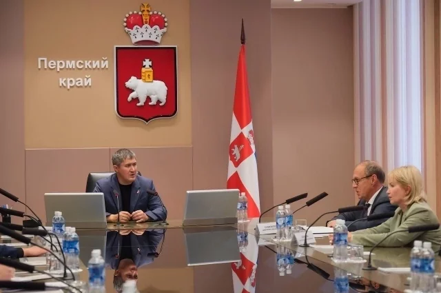 Дмитрий Махонин: сложности с поставками топлива связаны с ростом воздушных атак на предприятия ТЭК.