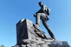 Создание памятника в честь Победы над милитаристской Японией стало поручением президента РФ Владимира Путина.