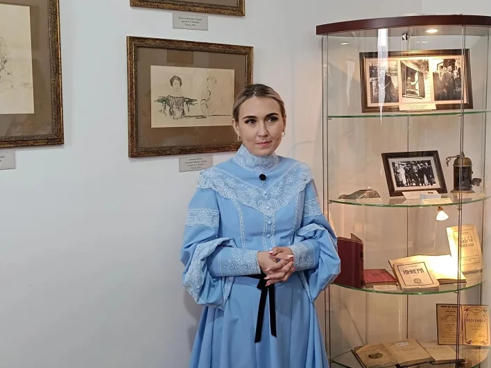 Были разыграны сцены из произведений, прочитаны отрывки. 