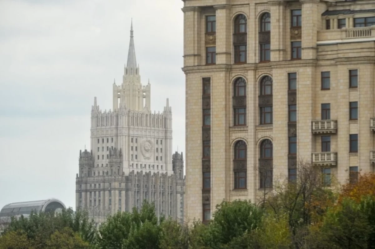 В МИД назвали сотрясением воздуха призывы ЕС к диалогу с Россией