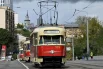Трамвай ЛМ-49 (Ленинградский моторный, 1949 года разработки). Вагон № 378 работал в Ленинграде до 1982 года. В 1990-х годах был передан в Москву, отреставрирован и вошел в музейную коллекцию московского транспорта.