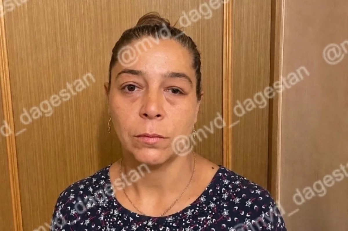 Жительница Махачкалы в маршрутке украла у попутчицы сумку без денег