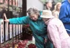 Родители вспоминают своих погибших детей каждый день.