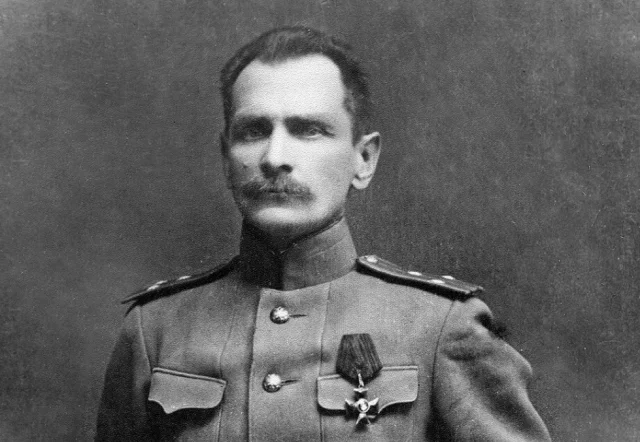 Подполковник В. К. Арсеньев в 1917 году.