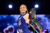 Финалом конкурса стало эффектное дефиле, где всем девушкам необходимо было продемонстрировать три образа.