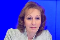 Директор ГБУЗ «МКНИЦ Больница 52 ДЗМ», Герой труда РФ, Заслуженный врач города Москвы Марьяна Лысенко.
