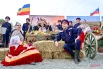 Визитной карточкой фестиваля стала джигитовка. Команда «Золото Дона» из музея-заповедника М.А. Шолохова «Тихий Дон» (станица Вешенская)продемонстрировала мастерство владения лошадью и акробатические трюки.