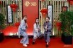 Программа фестиваля включала Парад Дракона и зрелищное шоу с тростевым драконом. Большое парадное шествие прошло трижды в течение дня и собрало множество зрителей.