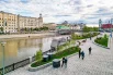 Теперь пешеходный мост станет новой точкой притяжения. Вечером конструкция будет подсвечиваться.