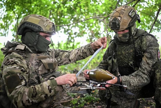 Отработка боевого слаживания военнослужащими 4-го батальона 352-го полка группировки войск «Север» на сумском направлении СВО.