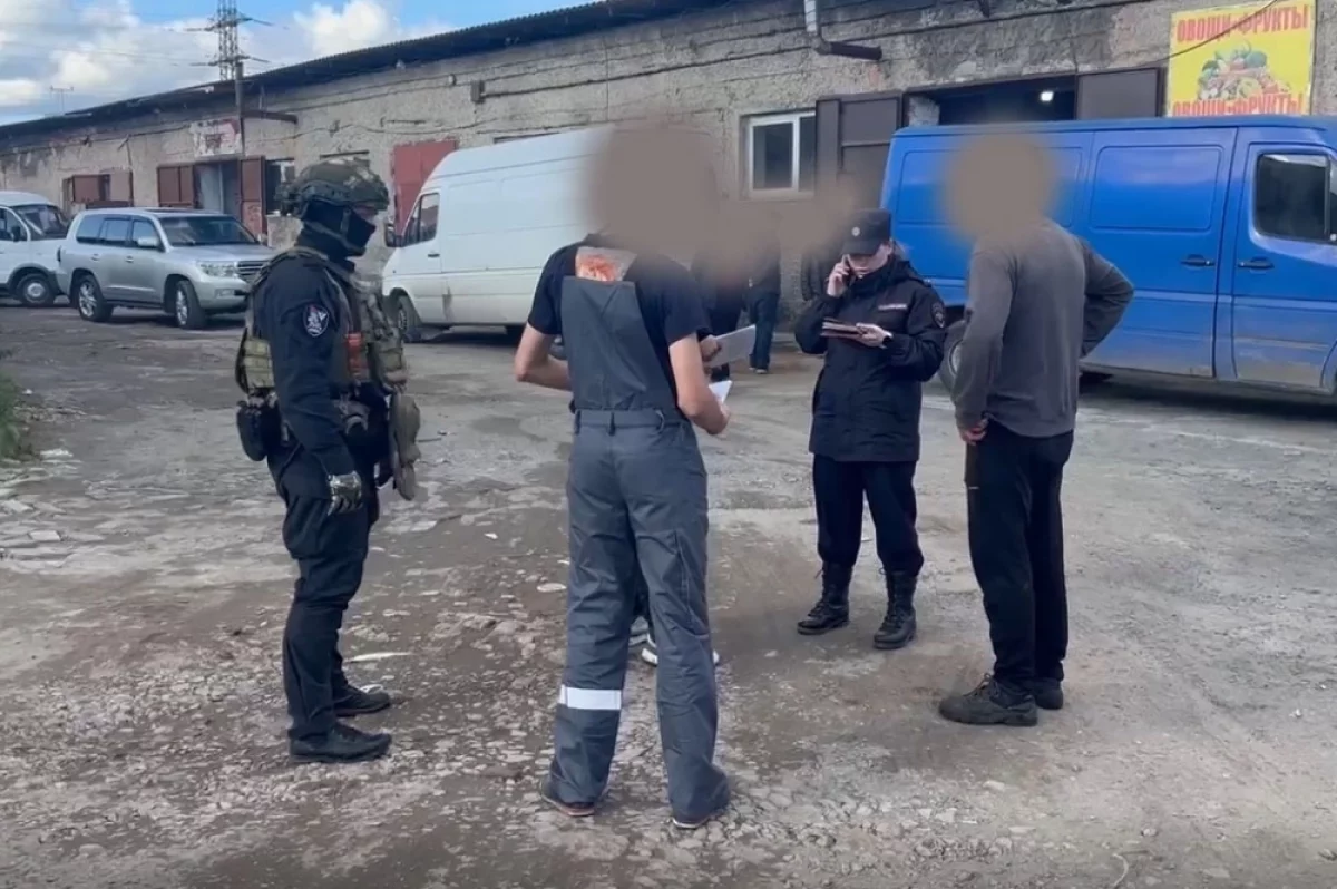 В Петрозаводске выявили иностранца, нарушившего режим пребывания в РФ