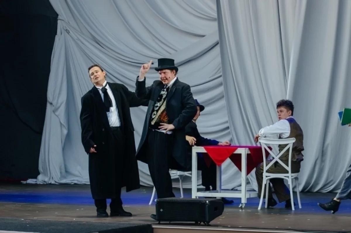 В ДК «Выборгский» представят спектакль «Маяковский. Я сам»