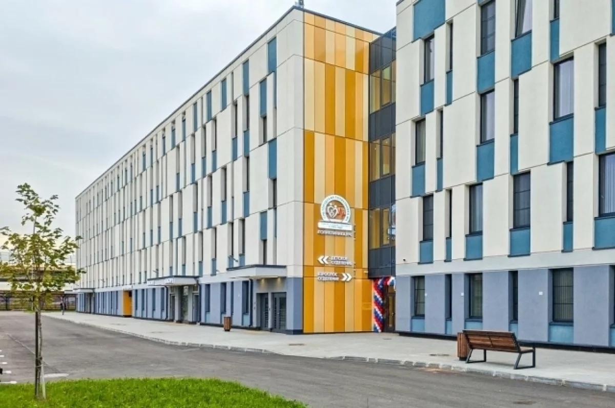 Александр Амелин: новая поликлиника на В-О оснащена лучшим оборудованием