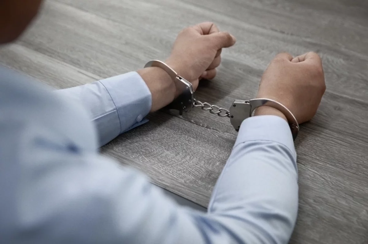 В Выборгском районе пьяного лихача задержали со стрельбой