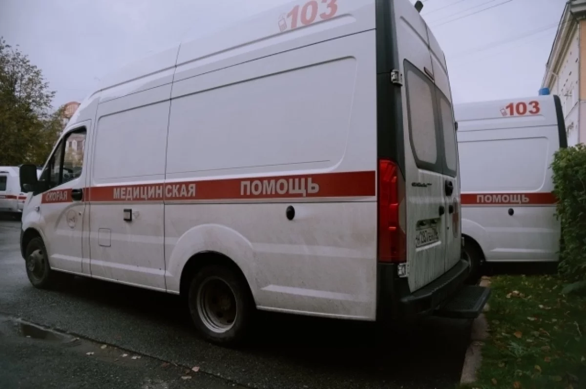 Мужчину убили возле ТЦ в Микуни
