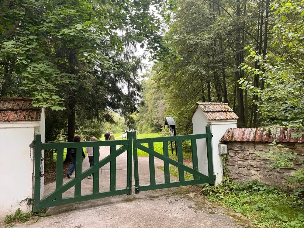 Здесь жил и творил Василий Поленов. Фотопрогулка по музею-заповеднику