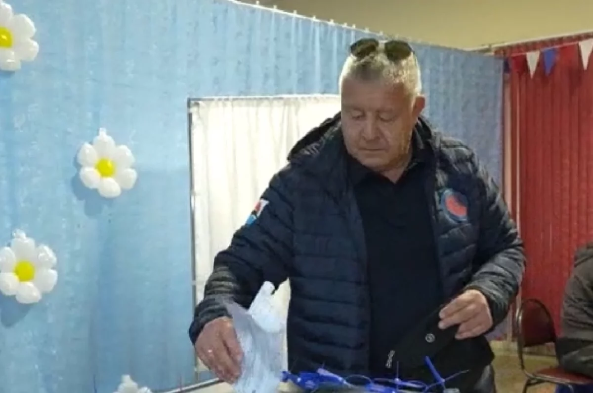Первый вице-спикер камчатского парламента проголосовал на выборах
