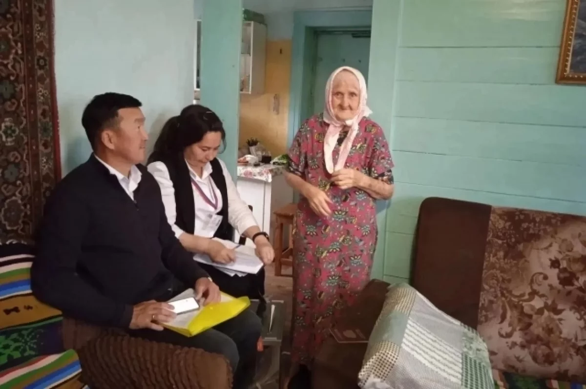 Забайкальцы голосуют на участках и на дому