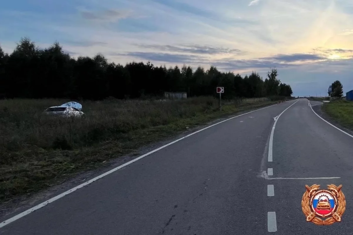 Опубликованы фото с места смертельного ДТП в Тверской области