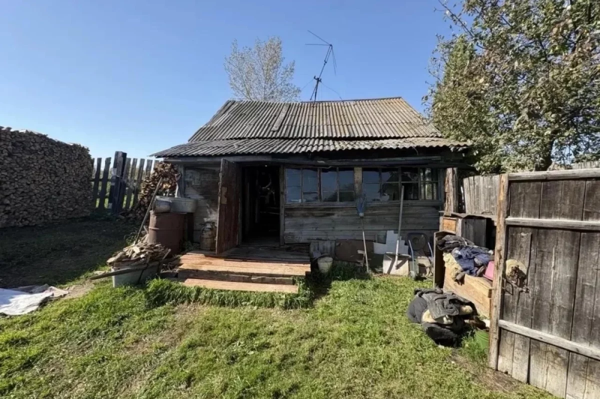 В Красноярском крае мужчина задушил женщину из-за отказа купить спиртное
