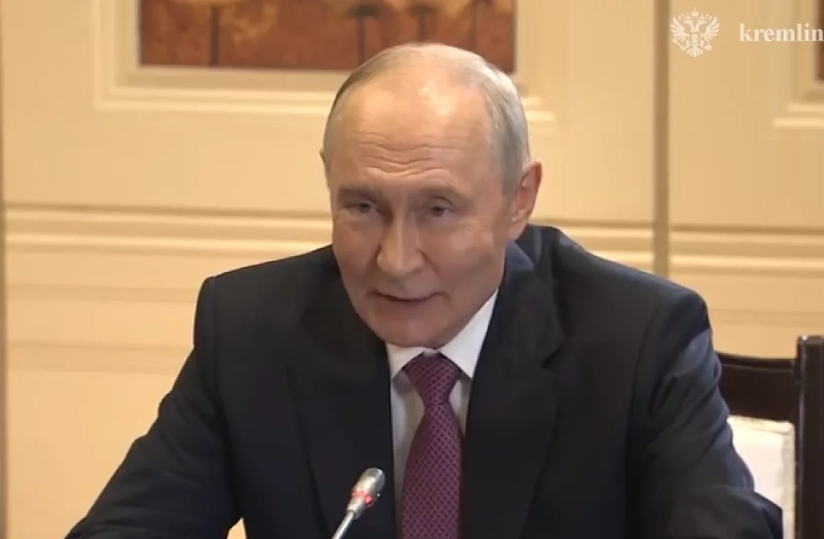 Владимир Путин дал старт подаче газа в дома России